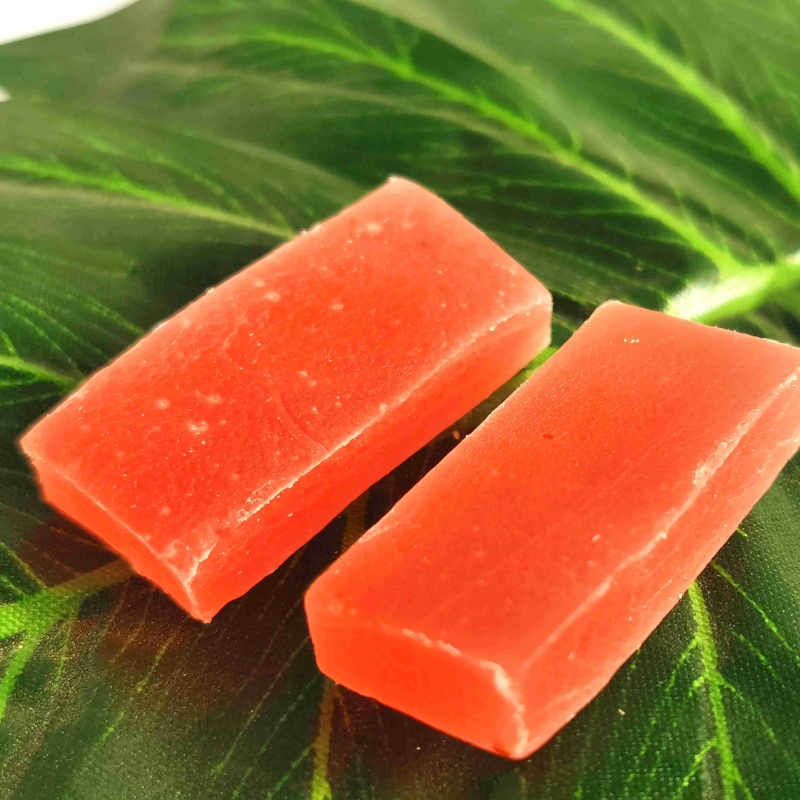 Strawberry fruit cake candies